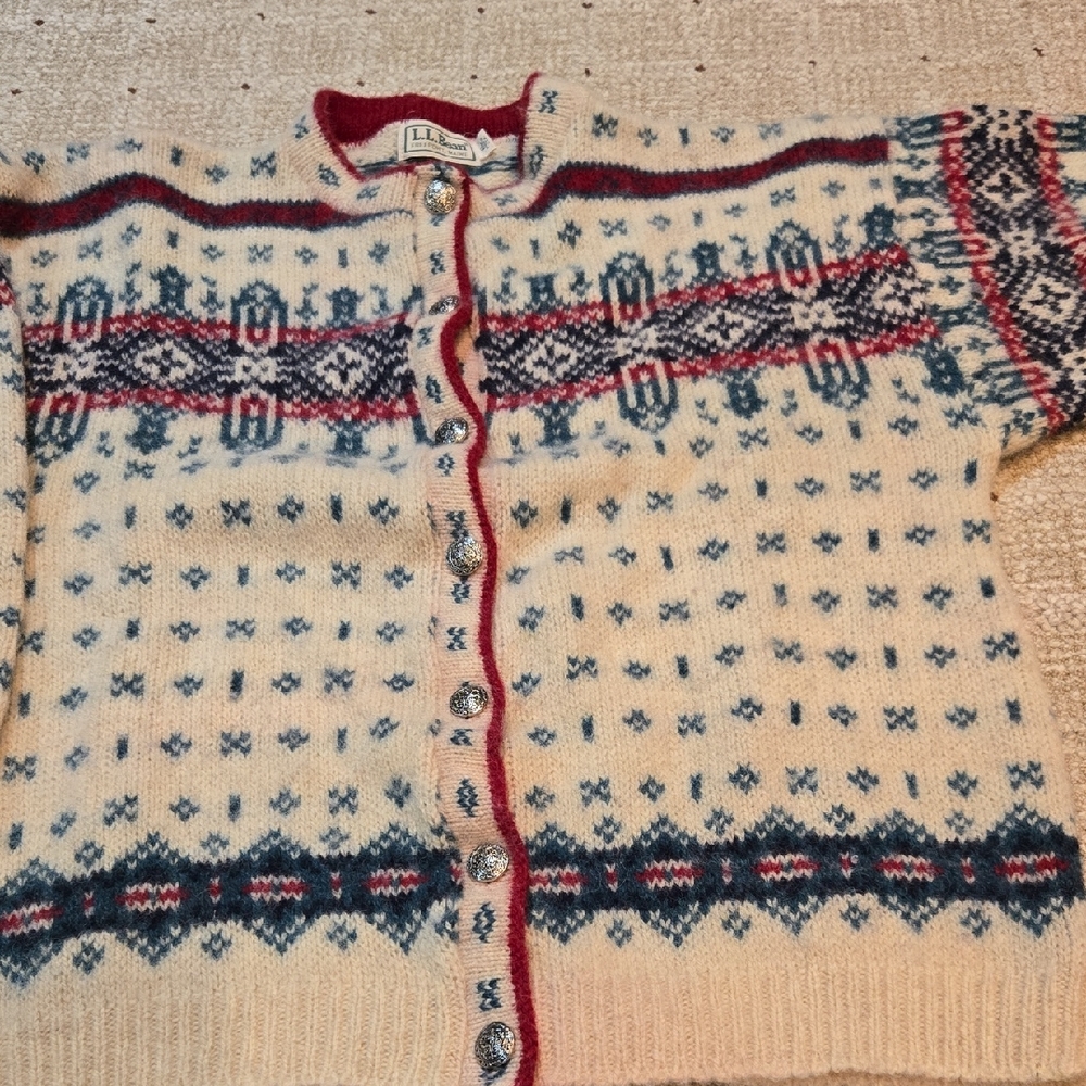 Vintage Fair Island Xlg L.L. Bean Red and Cream Nordic Cardigan, Freeport ,Maine